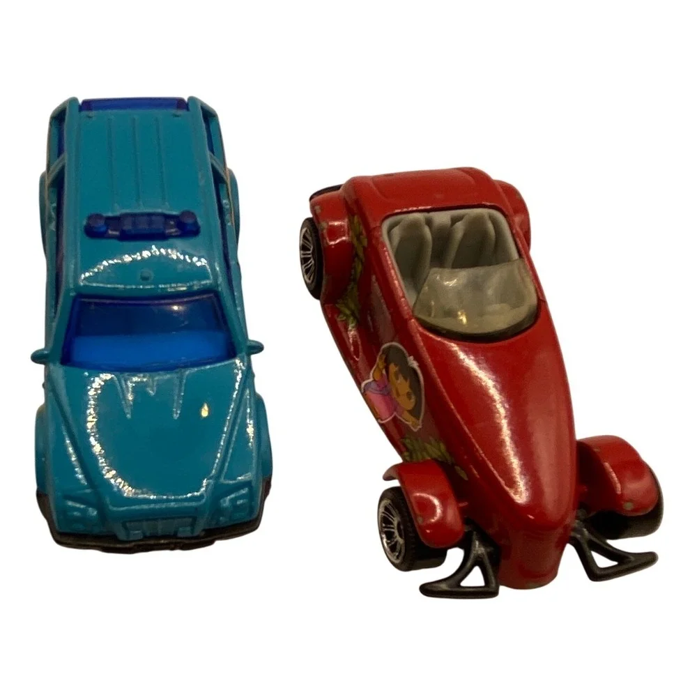 Lot of 2 Matchbox Dora the Explorer Diego Blue SUV Red‎ Plymouth Prowler Cartoon
